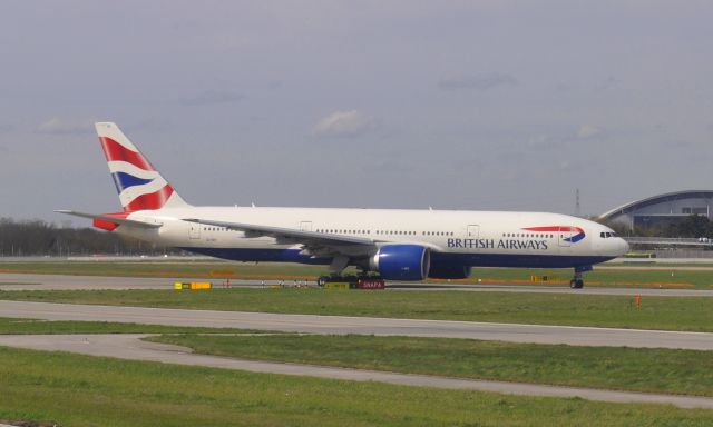 Boeing 777-200 (G-VIIY) - British Airways Boeing 777-236(ER) G-VIIY in Heathrow