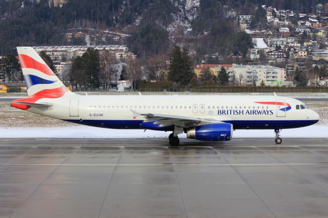 Airbus A320 (G-EUUM)