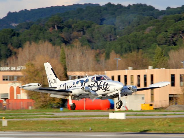 Cessna 340 (N340DJ)