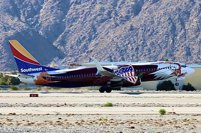 Boeing 737-700 (N8619F) - Illinois One