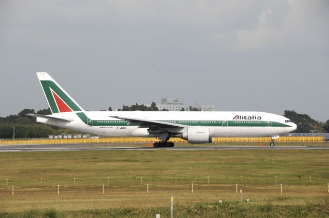 Boeing 777-200 (EI-DBL) - Departure at NRT Airport Runway 16R on 2011/10/9