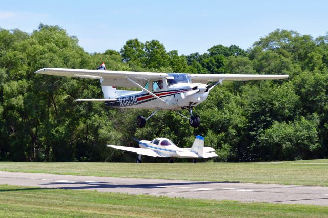 Cessna 152 (N4614B) - University of Michigan Flyers Cessna 152 N4614B in Brighton 