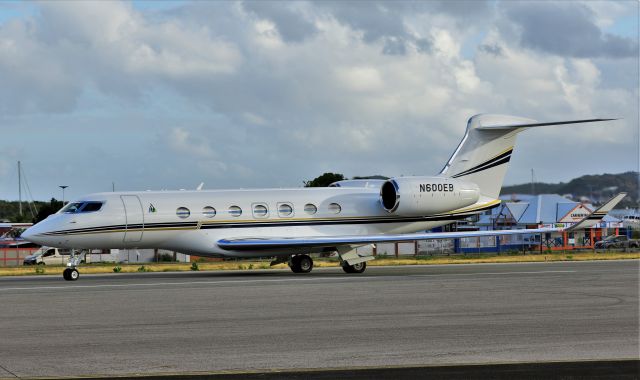 GULFSTREAM AEROSPACE G-7 Gulfstream G600 (N600EB)