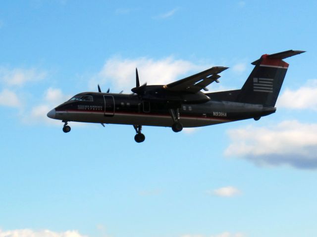 de Havilland Dash 8-100 (N931HA) - Landing runway 34 on a veyr windy day.