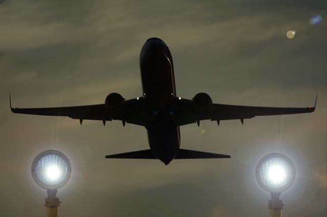 Boeing 737-800 (PH-HSF)