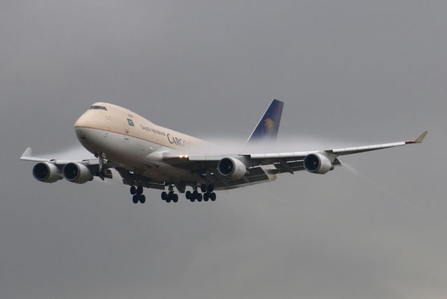 Boeing 747-400 (TF-AMU)