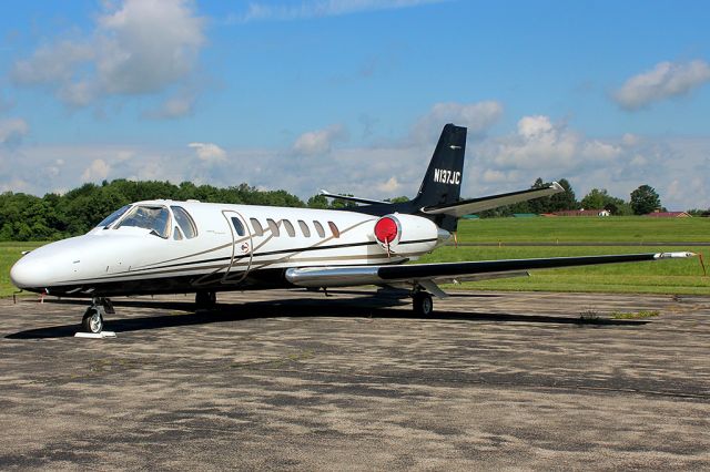 Cessna Citation V (N137JC)