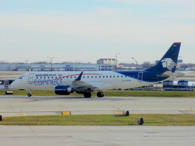 Embraer ERJ-190 (XA-ACM)