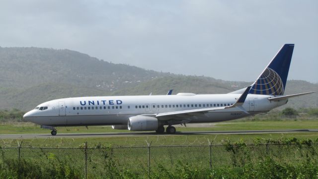 Boeing 737-800 (N38257)