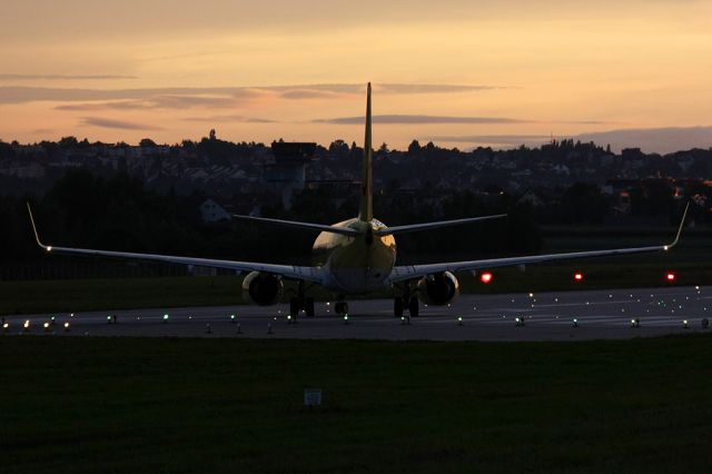 de Havilland Dash 8-400 (D-AHFR)