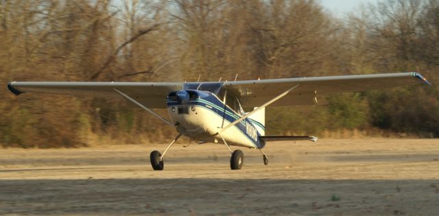 Cessna Skywagon 180 (N180MS)