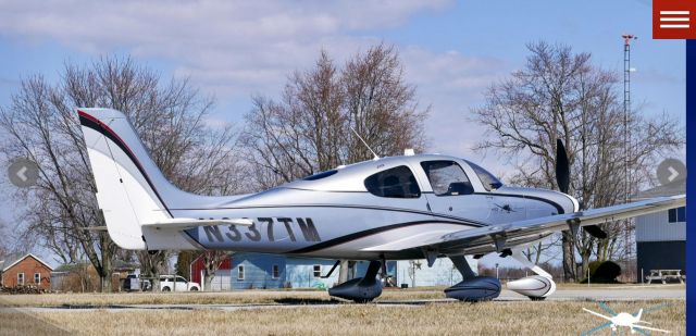 Cirrus SR-22 (N337TM)