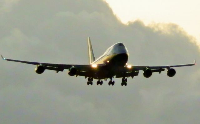 Boeing 747-400 (G-CIVT)