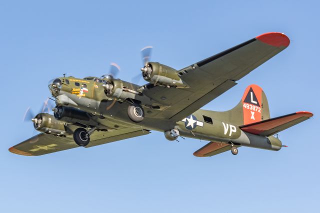 NL7227C — - Texas Raiders B-17G at Houston airshow April 14, 2019