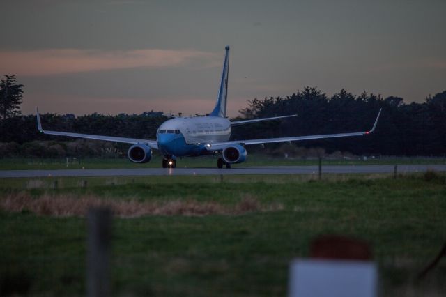 11041 — - USAF Boeing C-40n 11041 leaves Invercargill for Darwin   26 April 2017