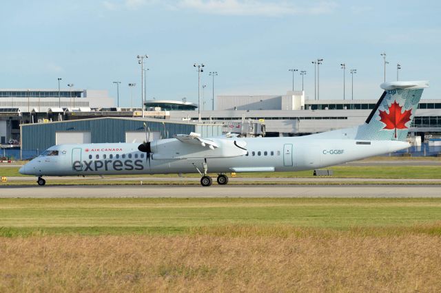 de Havilland Dash 8-400 (C-GGBF)