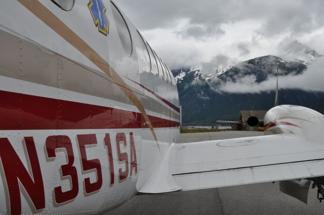 Beechcraft Super King Air 200 (N351SA)