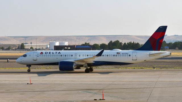 Airbus A220-300 (N317DU) - Delta Air Lines Airbus A220-300 N317DU in Boise 
