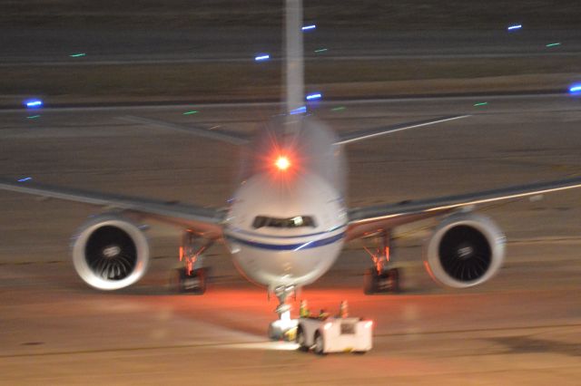 BOEING 777-300 (B-2046) - B2046 being wheeled back into its gate after its usual long stay.