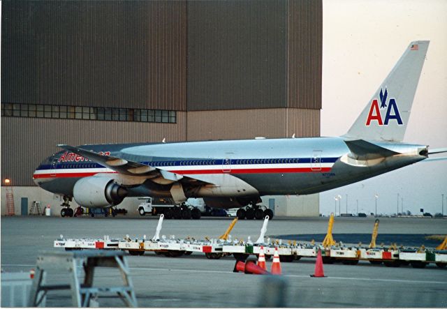 Boeing 777-200 (N773AN)