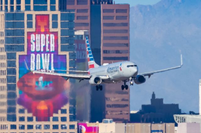 Boeing 737-800 — - An American Airlines 737-800 landing at PHX on 2/10/23 during the Super Bowl rush. Taken with a Canon R7 and Canon EF 100-400 II L lens.