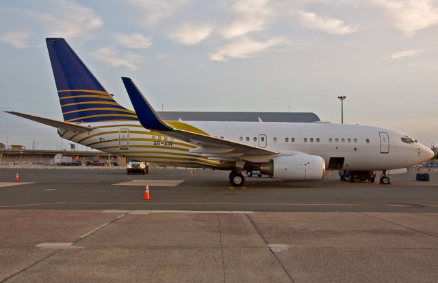 Boeing 737-700 (A6-AIN) - Royal Jet 3 