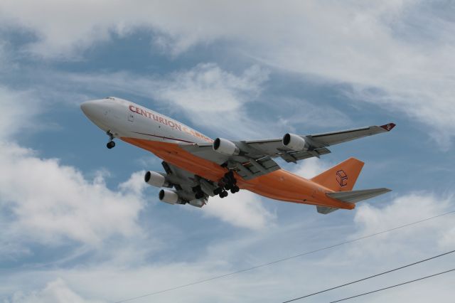 Boeing 747-400 (N742WA)