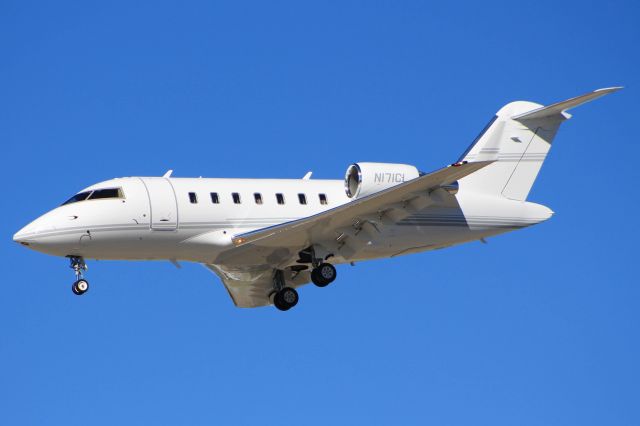 Canadair Challenger (N171CL)