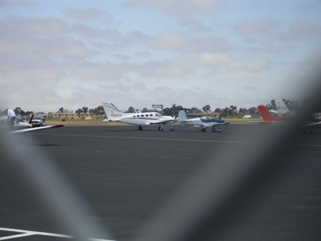 Cessna 421 (N421CX)