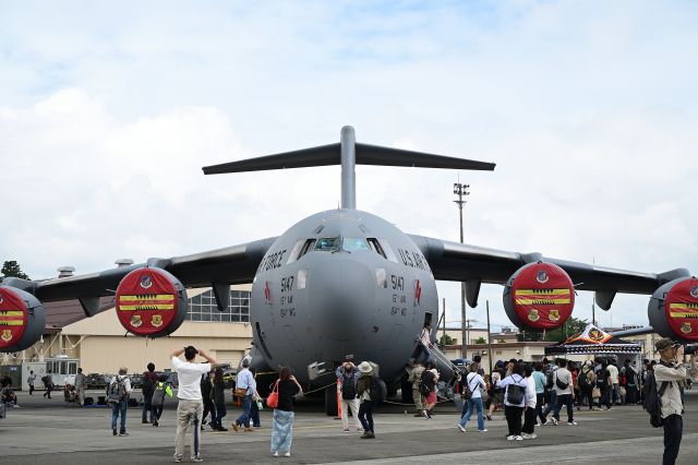 Boeing Globemaster III (0555147) - 20.May.2023br /Yokota Air Base Japan-U.S. Friendship Daybr /Boeing C-17 Globemaster III (05-55147)