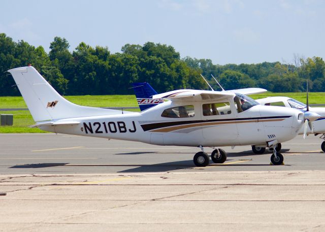 Cessna P210 Pressurized Centurion (N210BJ) - At Downtown Shreveport.