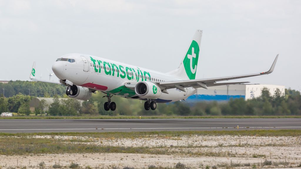 Boeing 737-700 (PH-HSG)