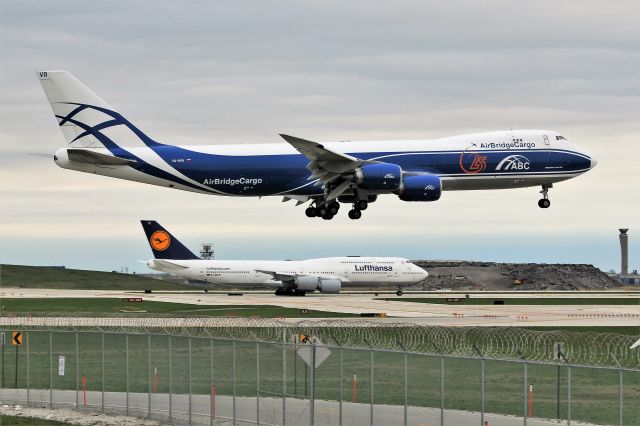 BOEING 747-8 (VQ-BVR)