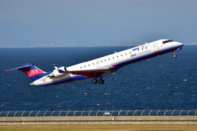 Canadair Regional Jet CRJ-700 (JA13RJ)