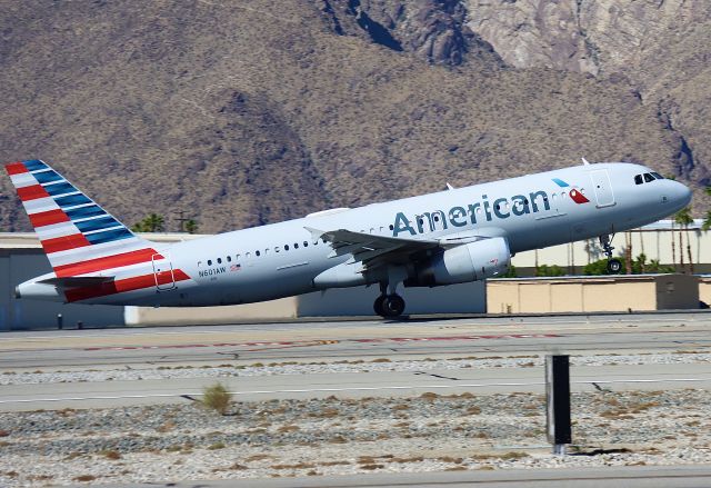 Airbus A320 (N601AW)