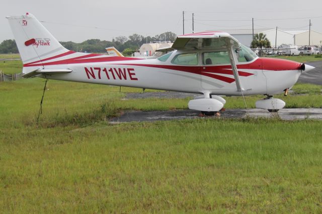 Cessna Skyhawk (N711WE)