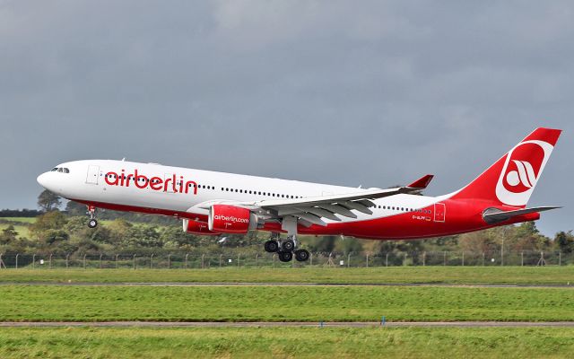 Airbus A330-200 (D-ALPF) - air berlin a330-223 d-alpf about to land at shannon from dusseldorf 29/9/17.