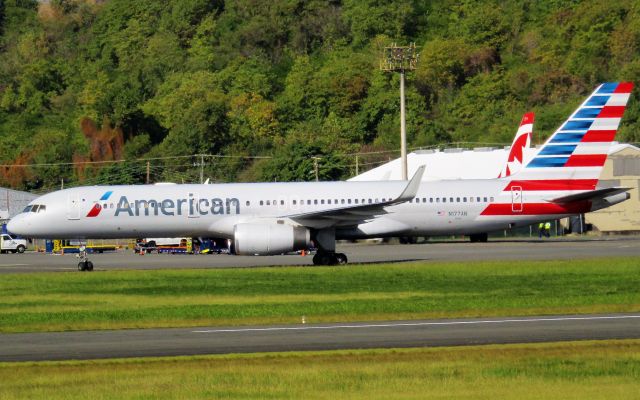 Boeing 757-200 (N177AN)