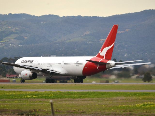 BOEING 767-300 (VH-ZXC) - Rolling for take off on runway 05, for flight to Sydney. Thursday 12th July 2012.