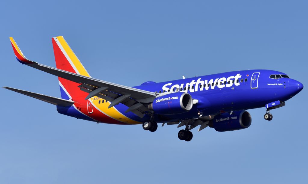 Boeing 737-700 (N439WN)