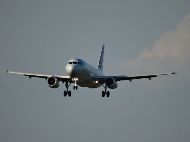 Airbus A319 (N837AW)