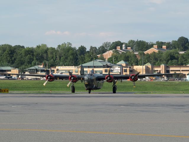 B24 — - Taxiing in after a flight with passengers.