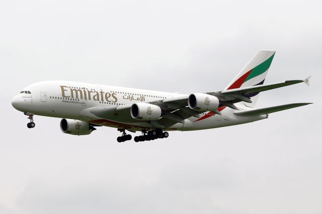 Airbus A380-800 (A6-EVJ)