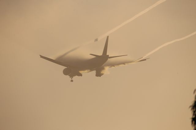 BOEING 777-300ER (RP-C7773)
