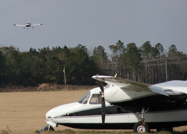 Piper Cherokee (N15945)