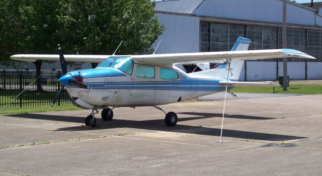 Cessna Centurion (N4939C)