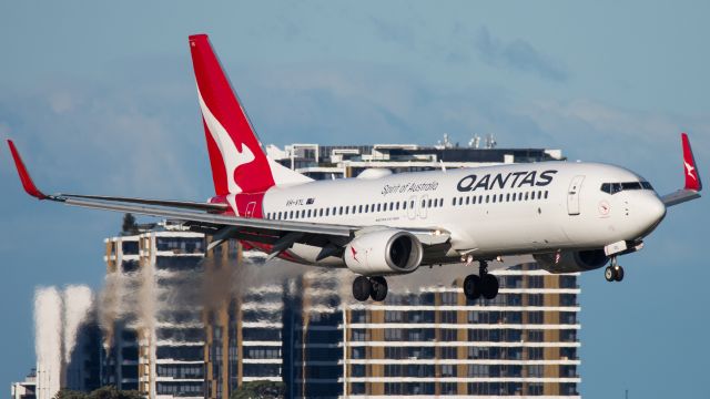 Boeing 737-800 (VH-VYL)