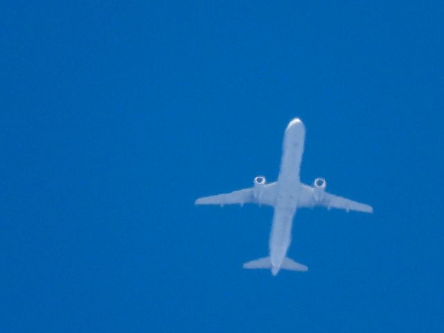 Airbus A321 (N537UW) - AAL1665br /LAS-CLTbr /07/20/22