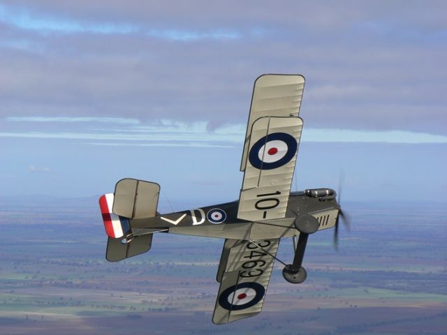 RAF (1) SE-5A Replica — - Break-away