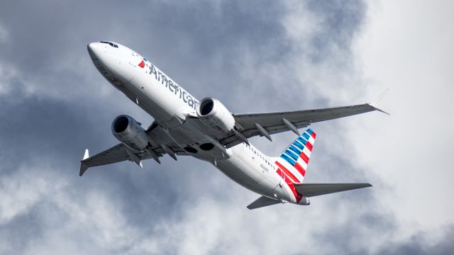 Boeing 737 MAX 8 (N306RC) - American B38M soaring out of an overcast KSFO.